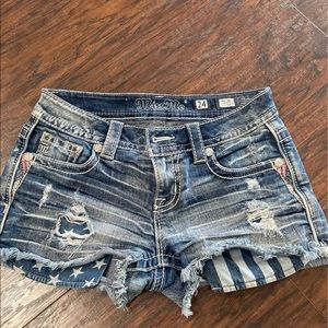 Miss Me Shorts
